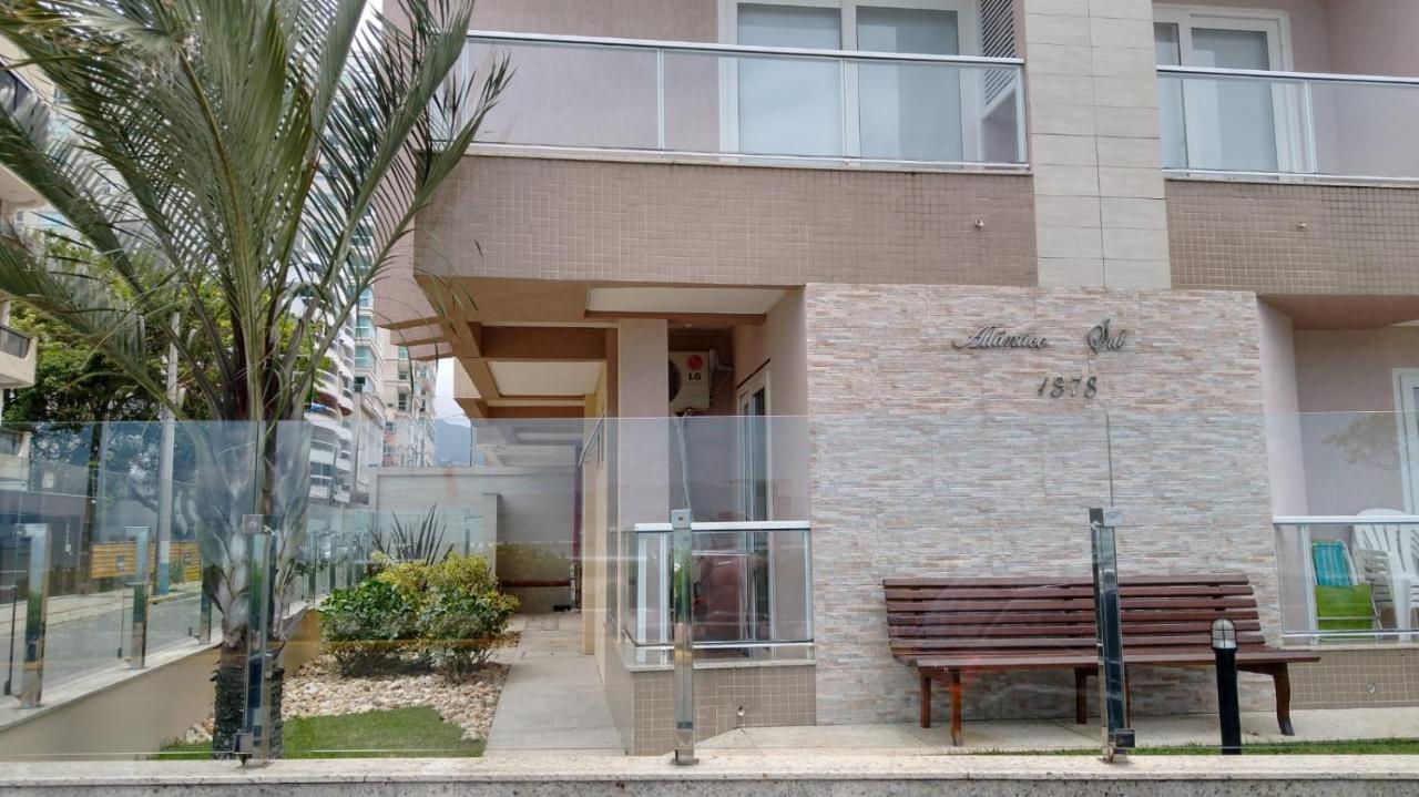 Apartamento De Cobertura Frente Para O Mar 이타페마 외부 사진